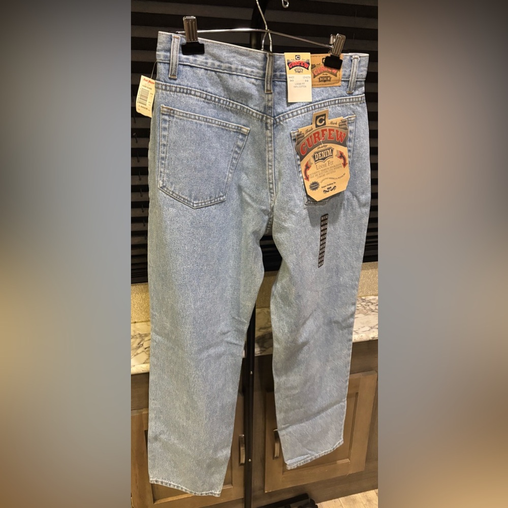 Vintage Y2K CURFEW Loose Fit 100% Cotton‎ Light Wash Denim Jeans Men 30x32 NWT - Picture 8 of 8